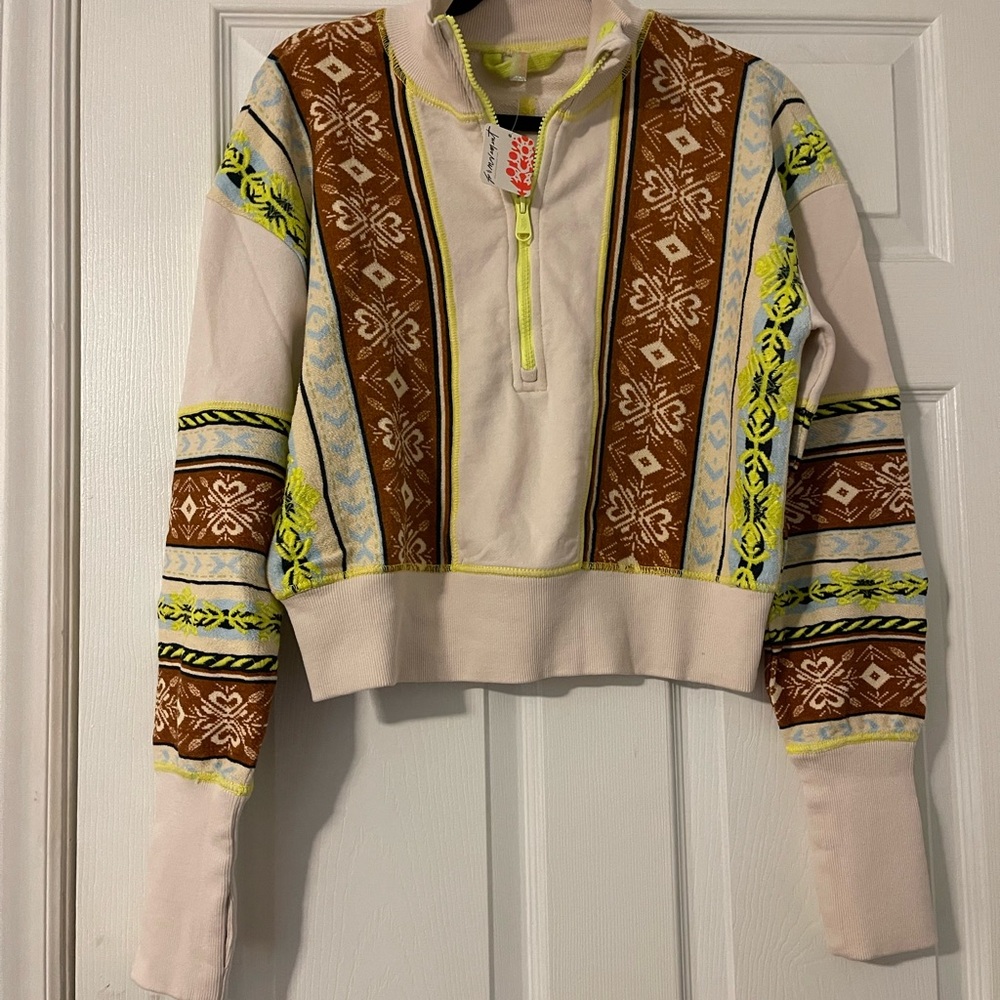 Free People Winter Frost Cotton Sweatshirt NWT Size S - Picture 3 of 6